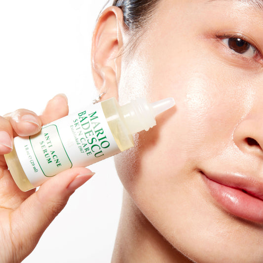 SKINCARE ESSENTIALS, LESSON #5: WHAT IS ACNE SKIN? (AND HOW TO HELP BEAT ACNE!)